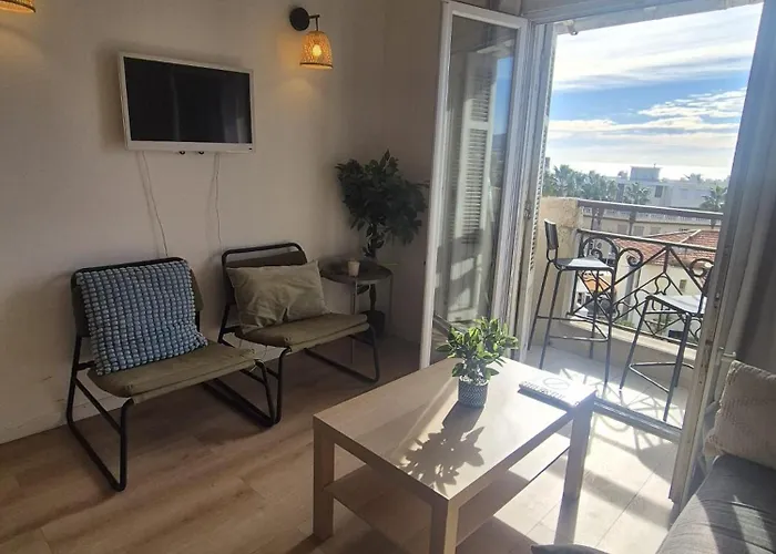 Le Nid D Azur Duplex Vue Centre Διαμέρισμα Αντίμπ